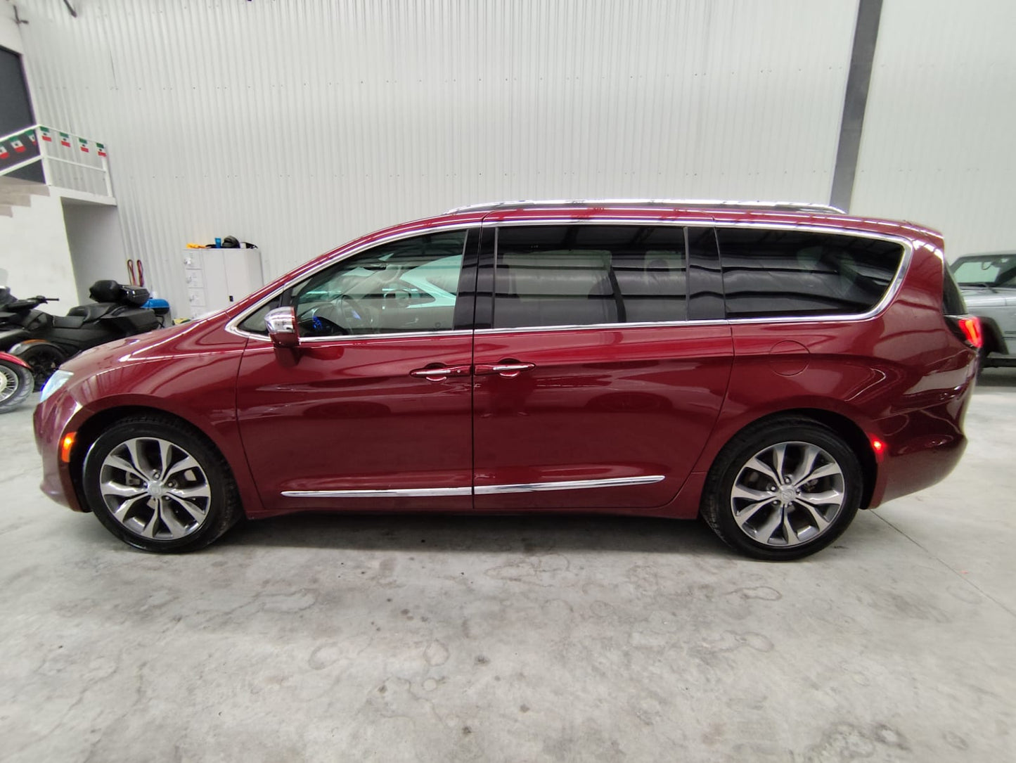 Chrysler Pacífica Limited 2017
