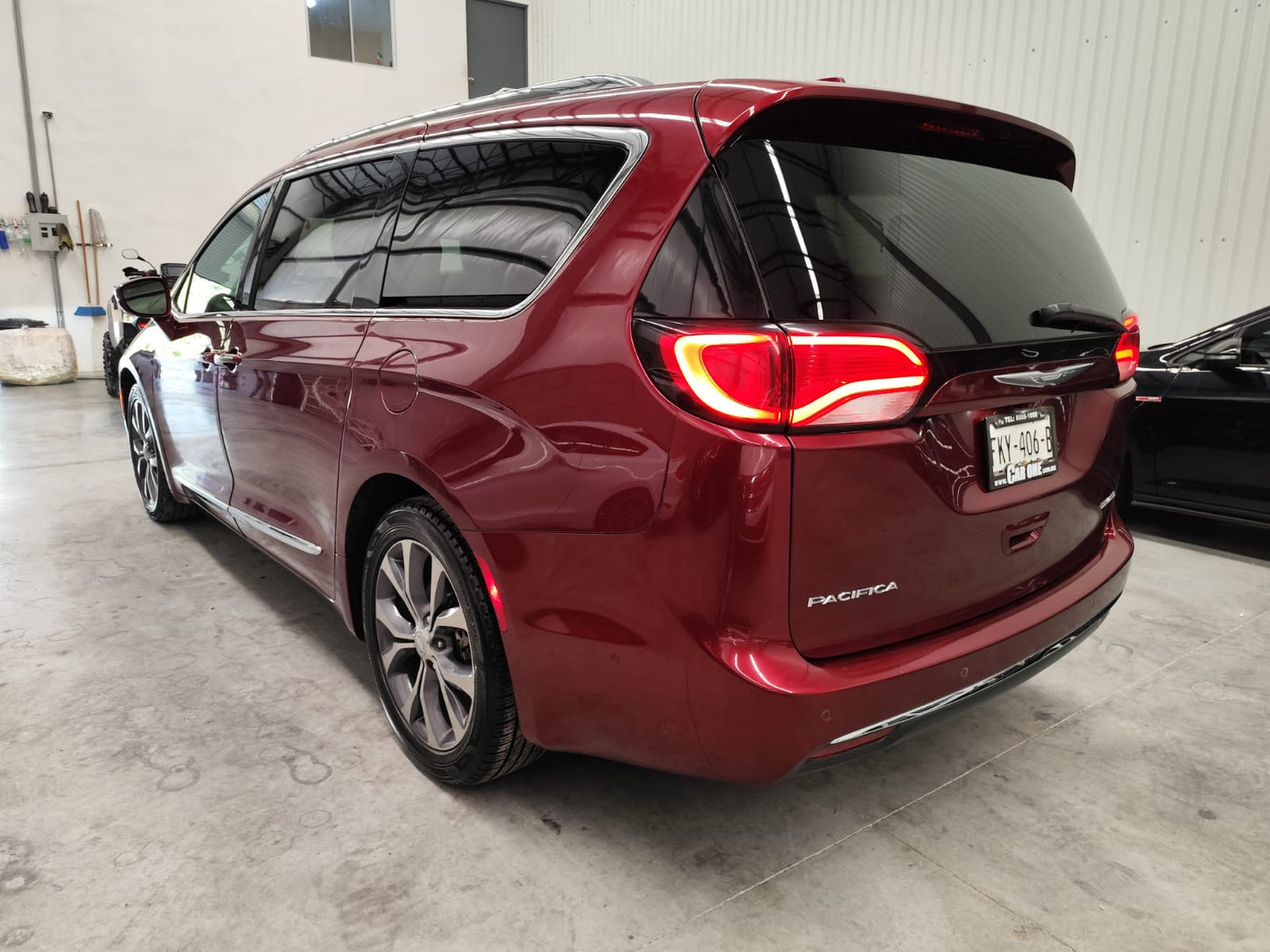 Chrysler Pacífica Limited 2017