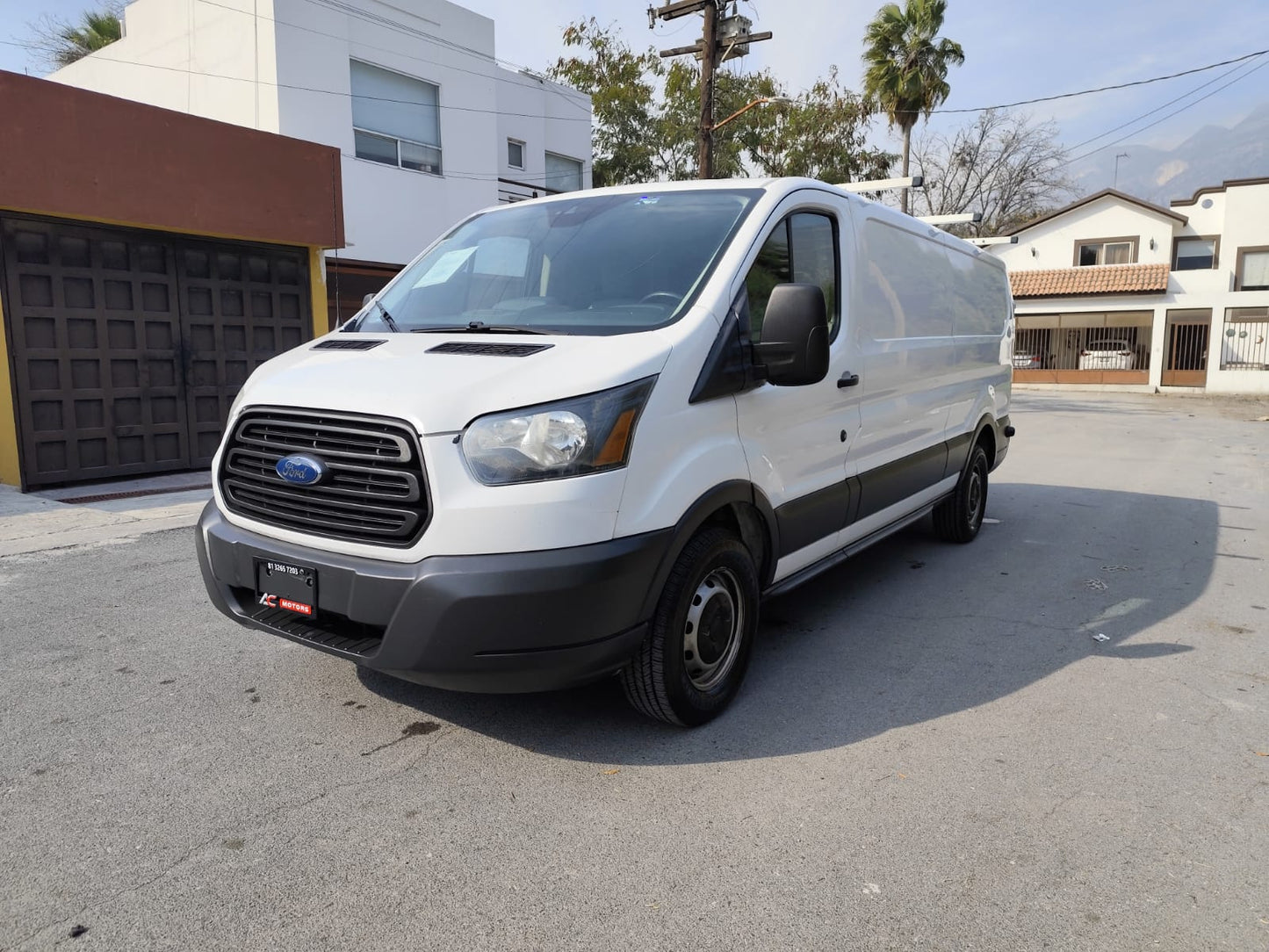 Ford Transit 250 2017
