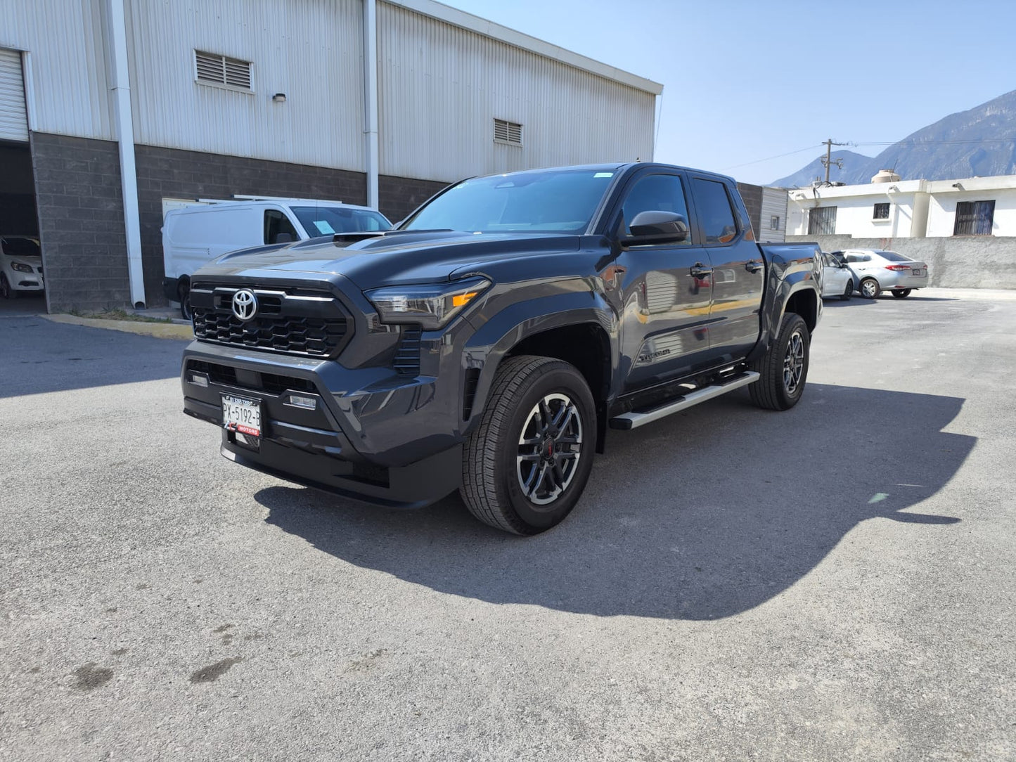 Toyota Tacoma TRD Sport 2024
