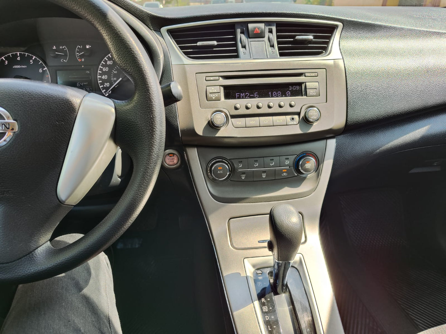 Nissan Sentra Sense 2015