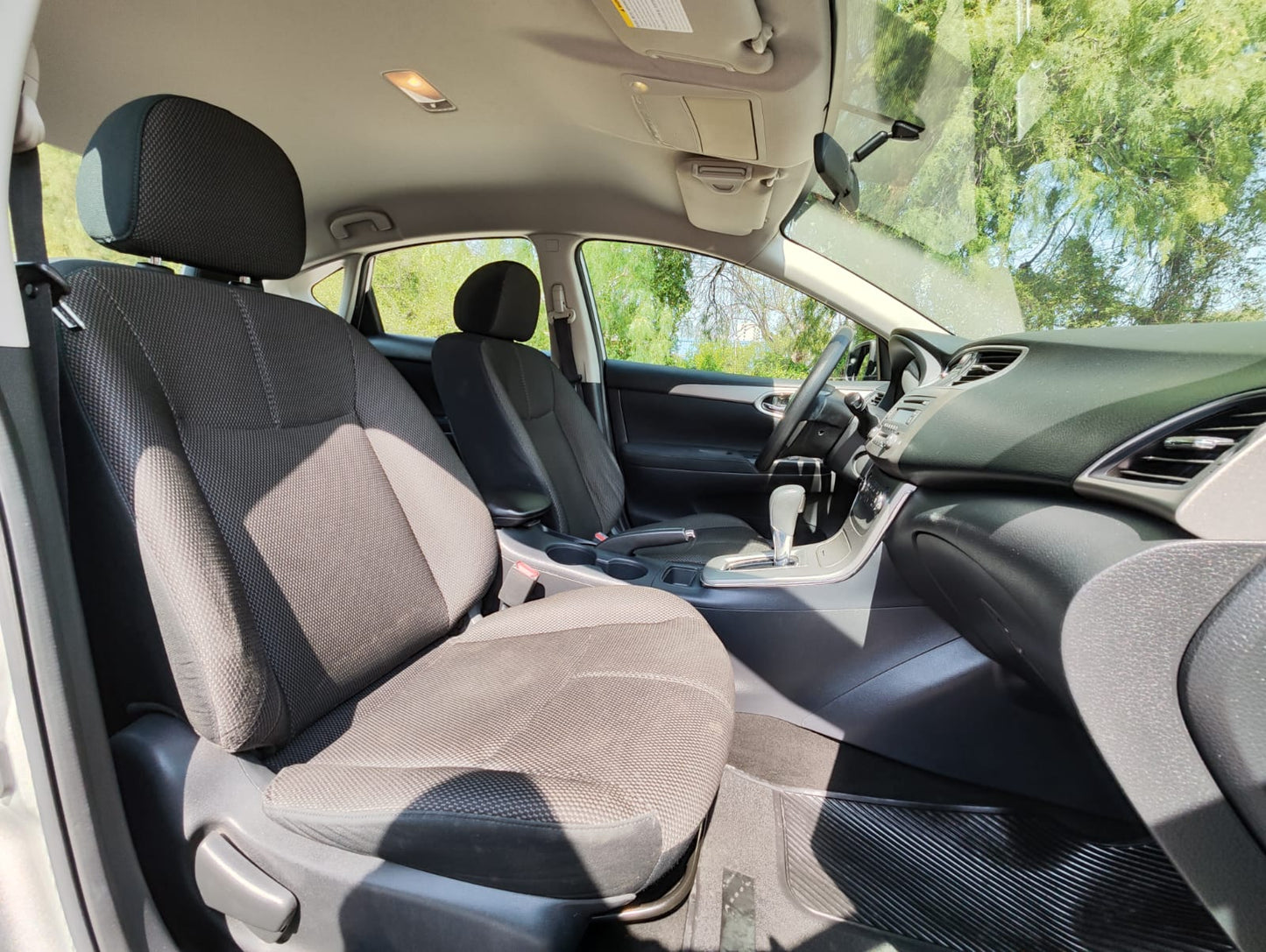 Nissan Sentra Sense 2015