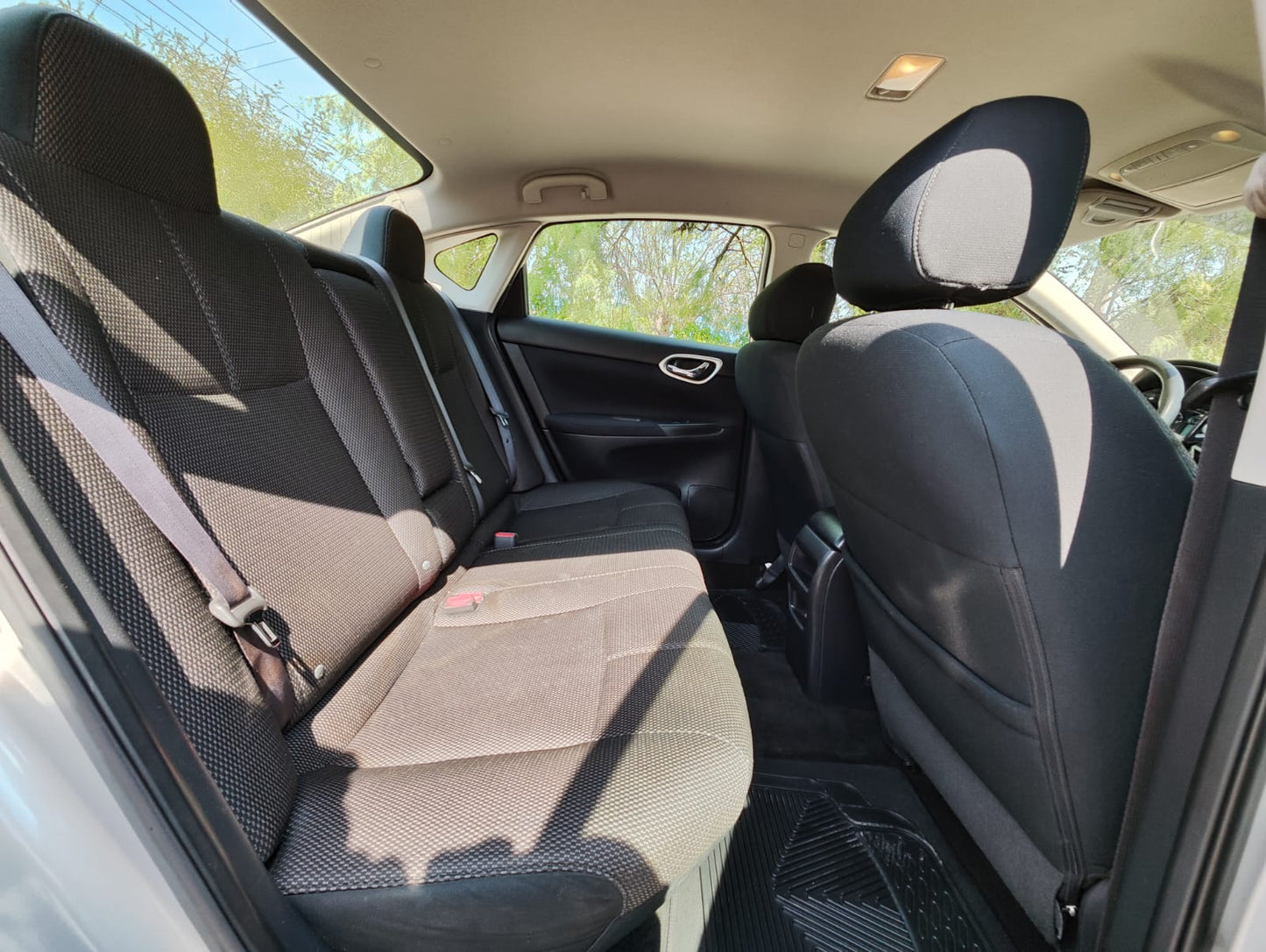 Nissan Sentra Sense 2015