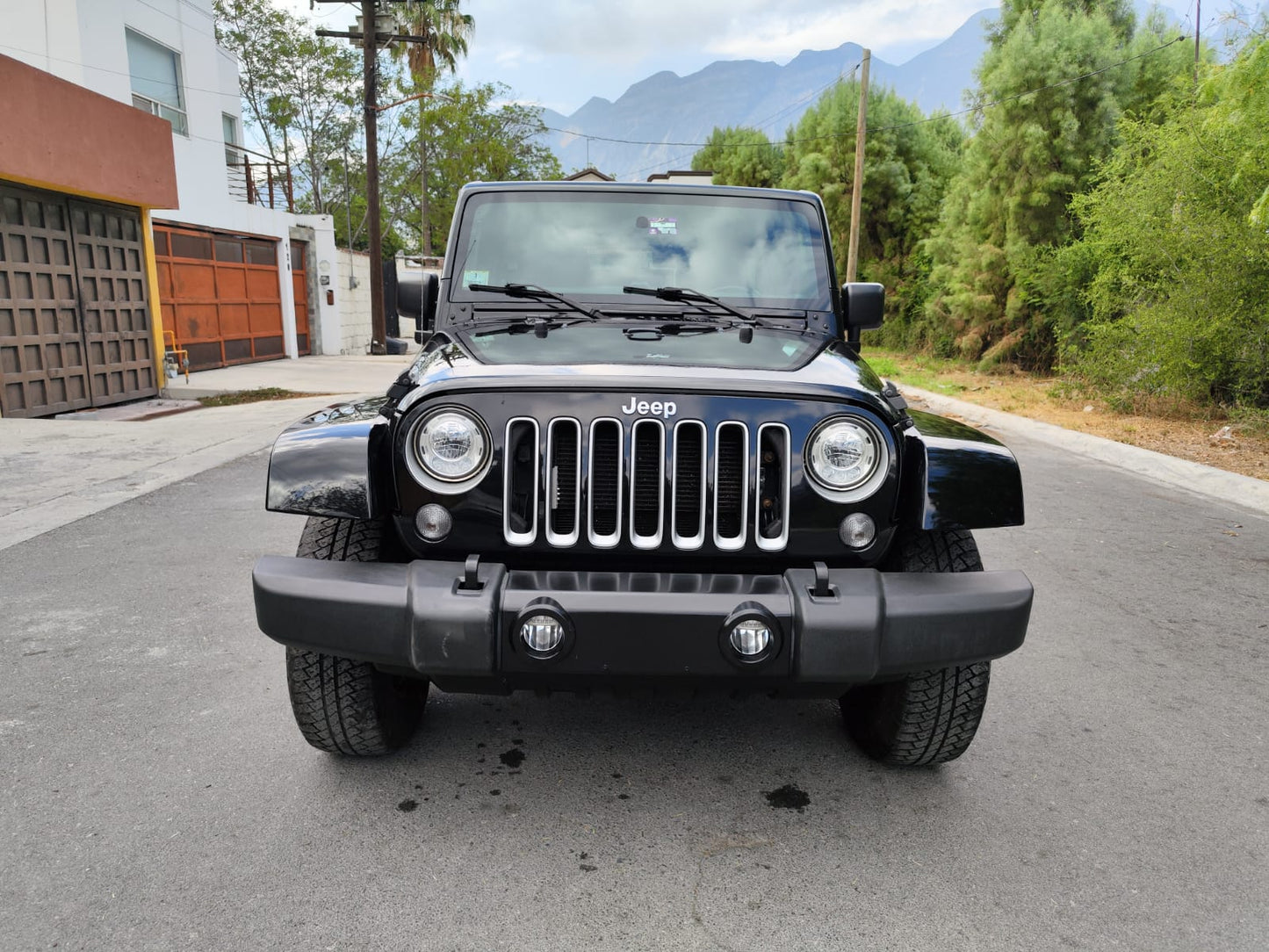 Jeep Wrangler Sahara Unlimited 2017