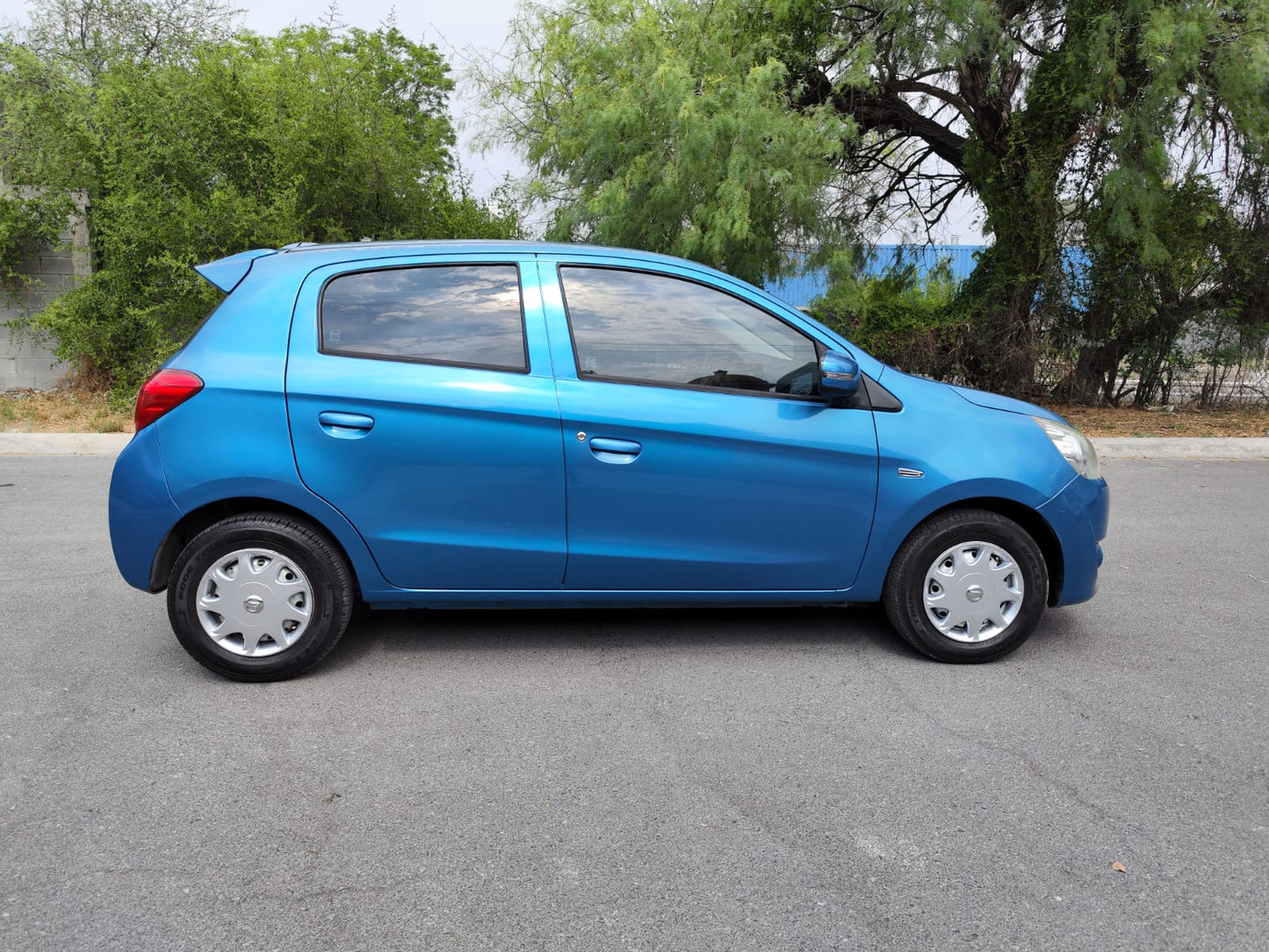 Mitsubishi Mirage GLS 2016