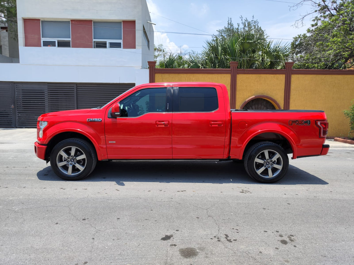 Ford Lobo Lariat 2015