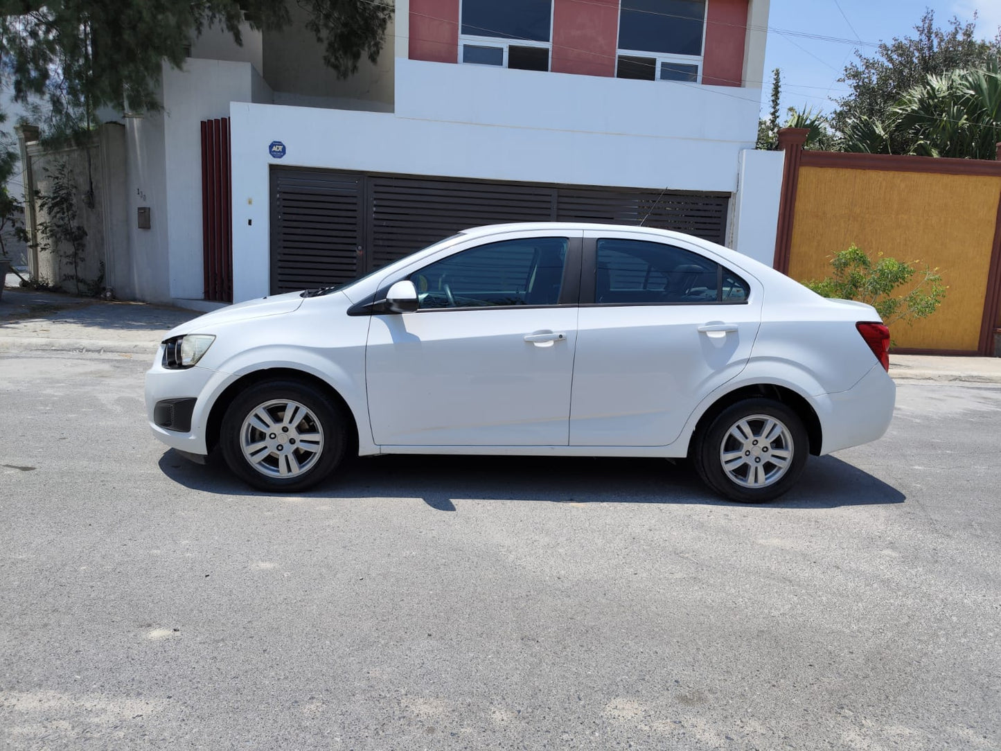 Chevrolet Sonic LS 2016