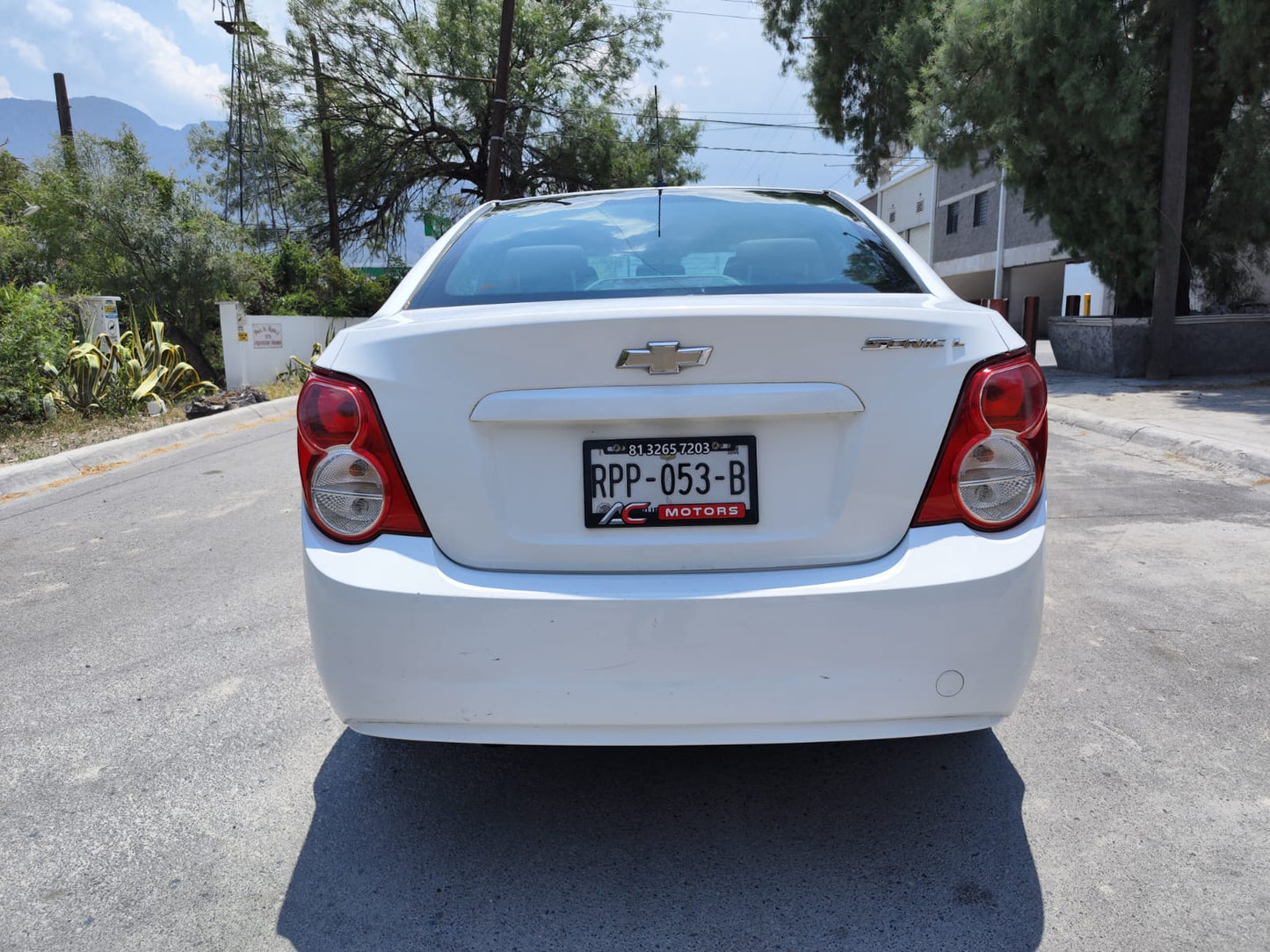 Chevrolet Sonic LS 2016