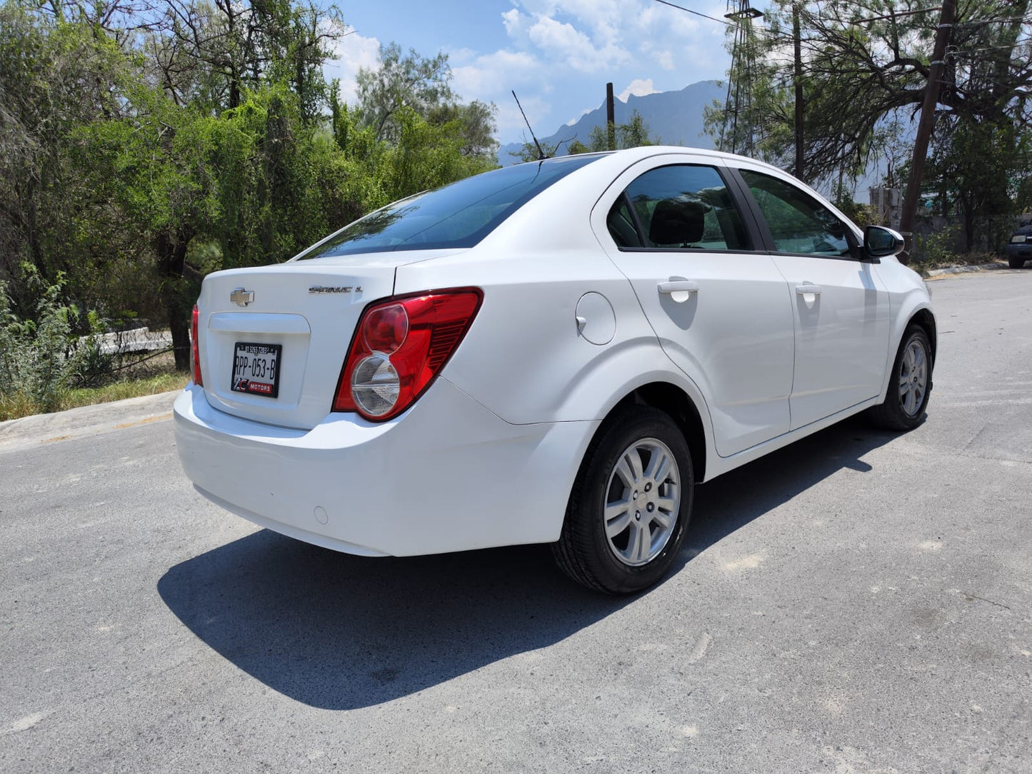 Chevrolet Sonic LS 2016
