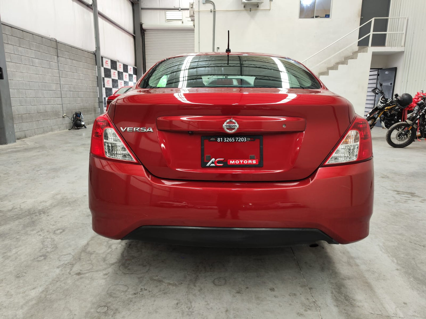 Nissan Versa Advance 2019