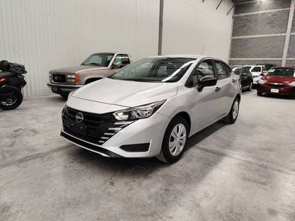 Nissan Versa Sense 2024