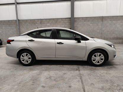 Nissan Versa Sense 2024