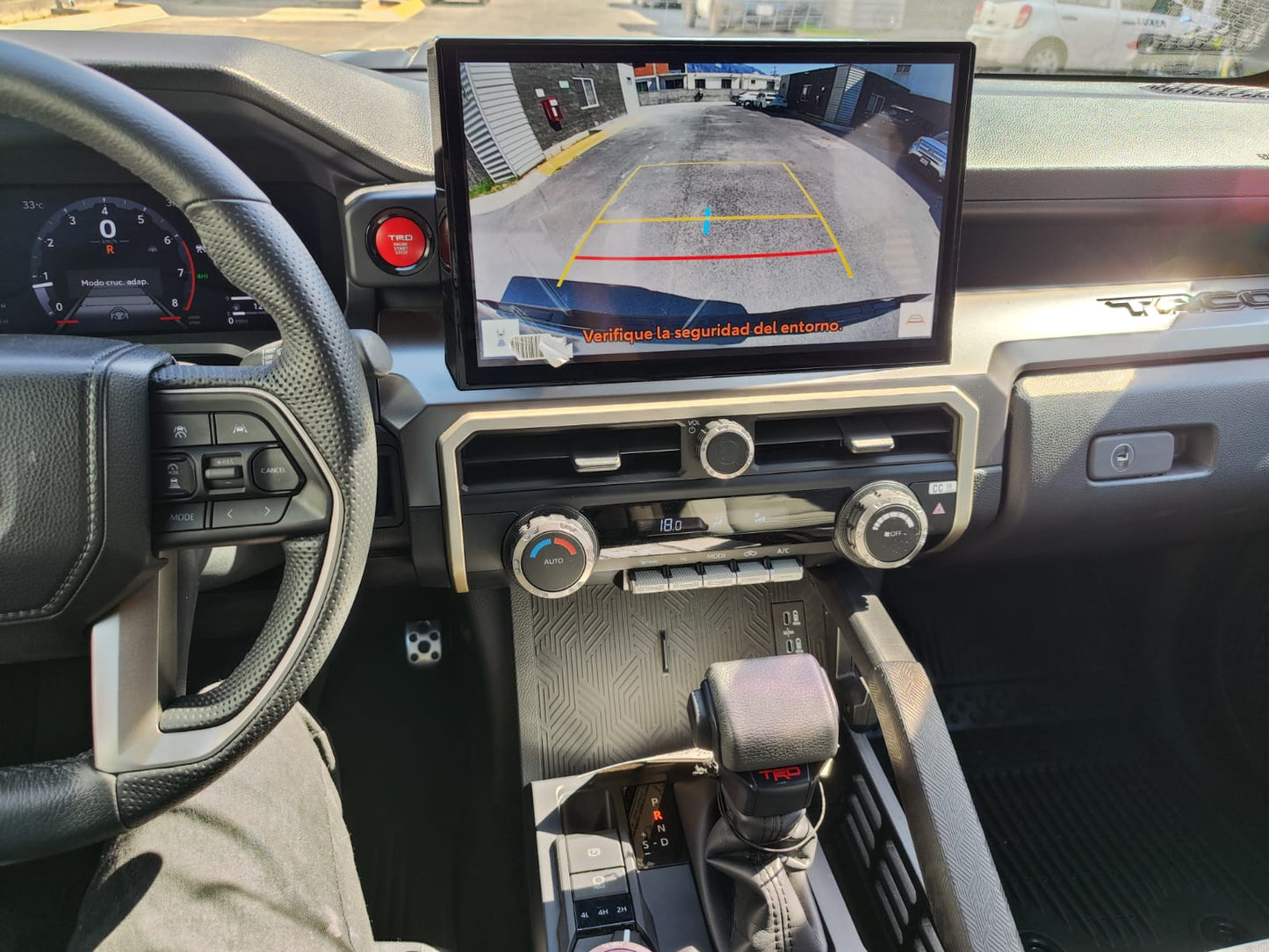 Toyota Tacoma TRD Sport 2024