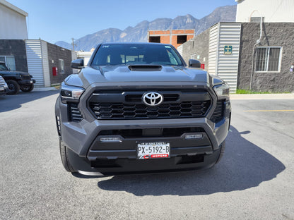 Toyota Tacoma TRD Sport 2024