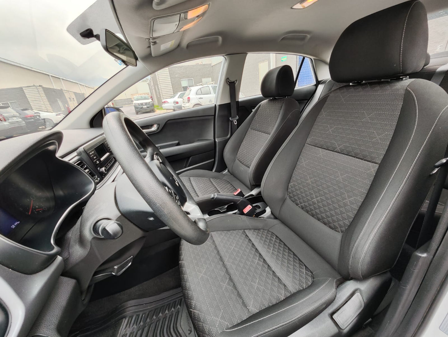Kia Rio  L 2023