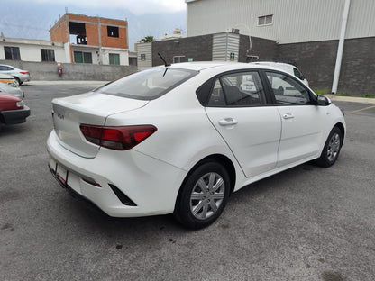 Kia Rio  L 2023