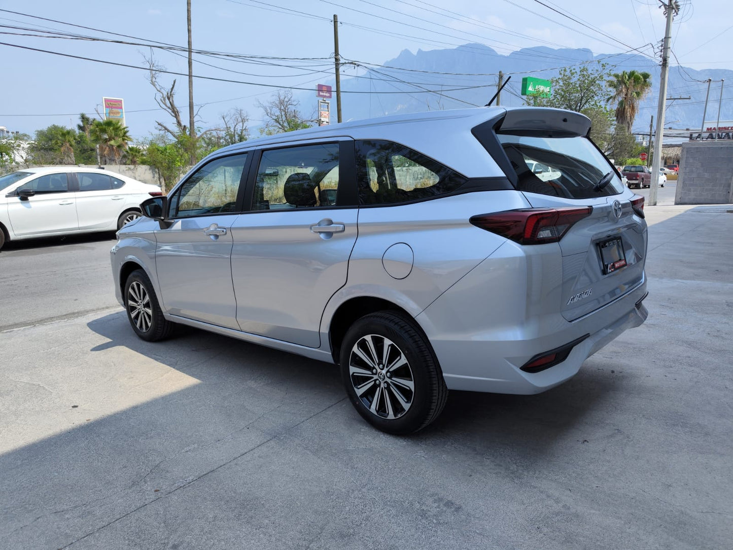 Toyota Avanza XLE 2025