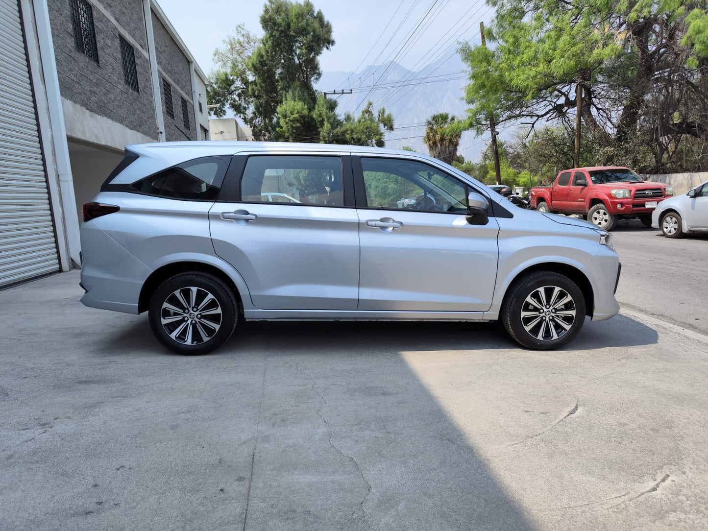 Toyota Avanza XLE 2025