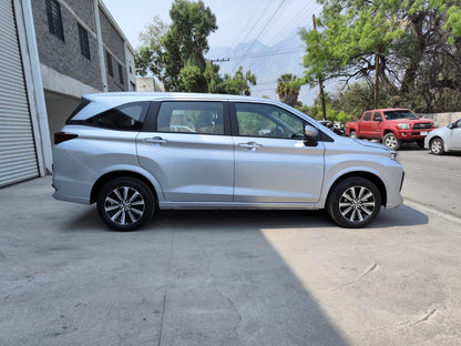 Toyota Avanza XLE 2025