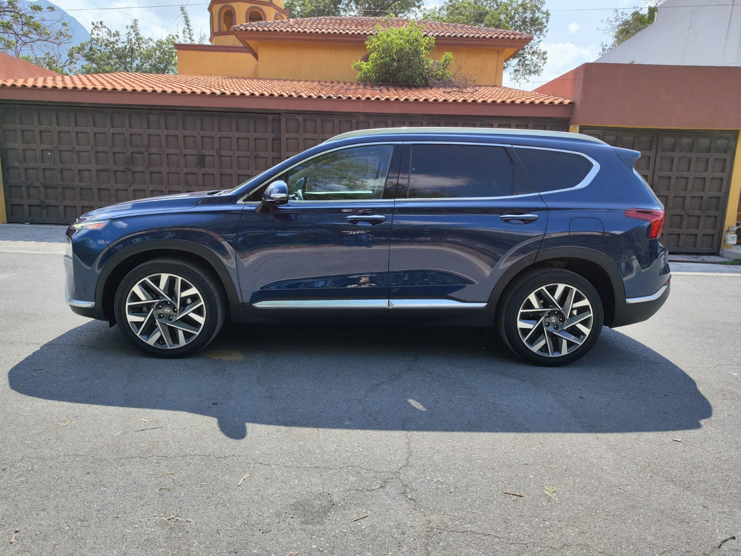 Hyundai Santa Fe Limited 2022