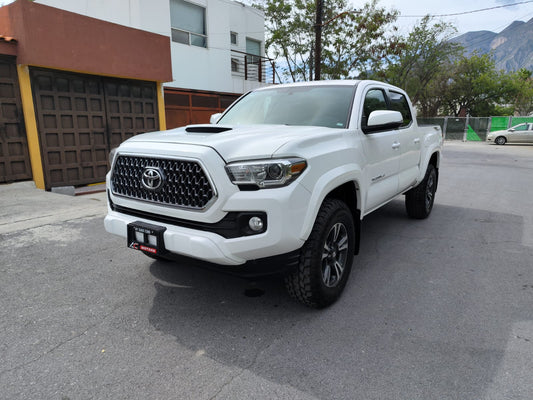 Toyota Tacoma Sport 2019