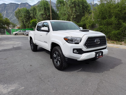Toyota Tacoma Sport 2019