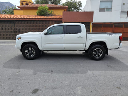 Toyota Tacoma Sport 2019