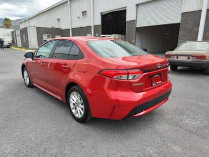 Toyota Corolla LE 2021