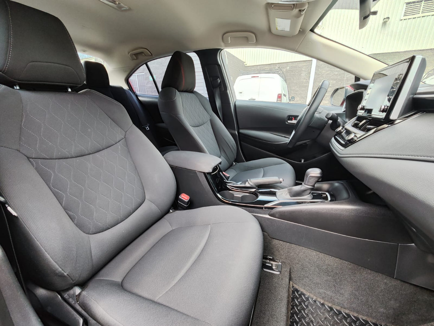 Toyota Corolla LE 2021