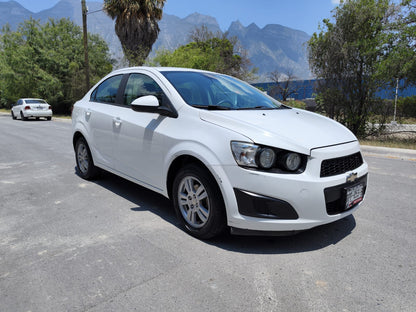 Chevrolet Sonic LS 2016