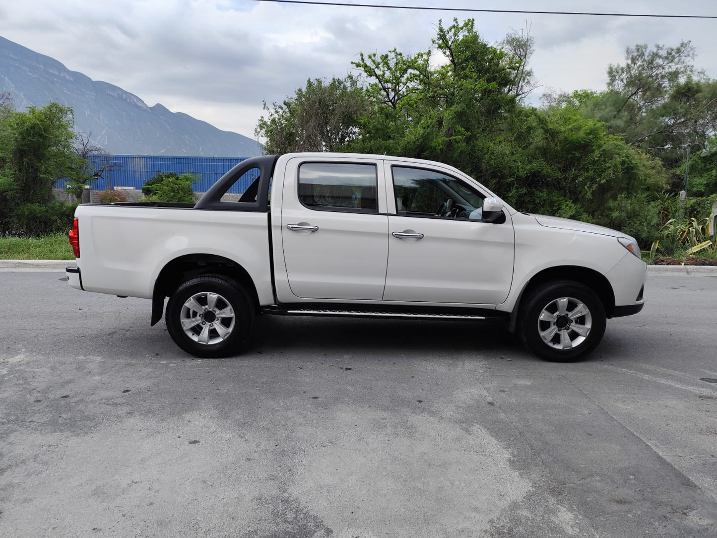 JAC Frison T6 2023