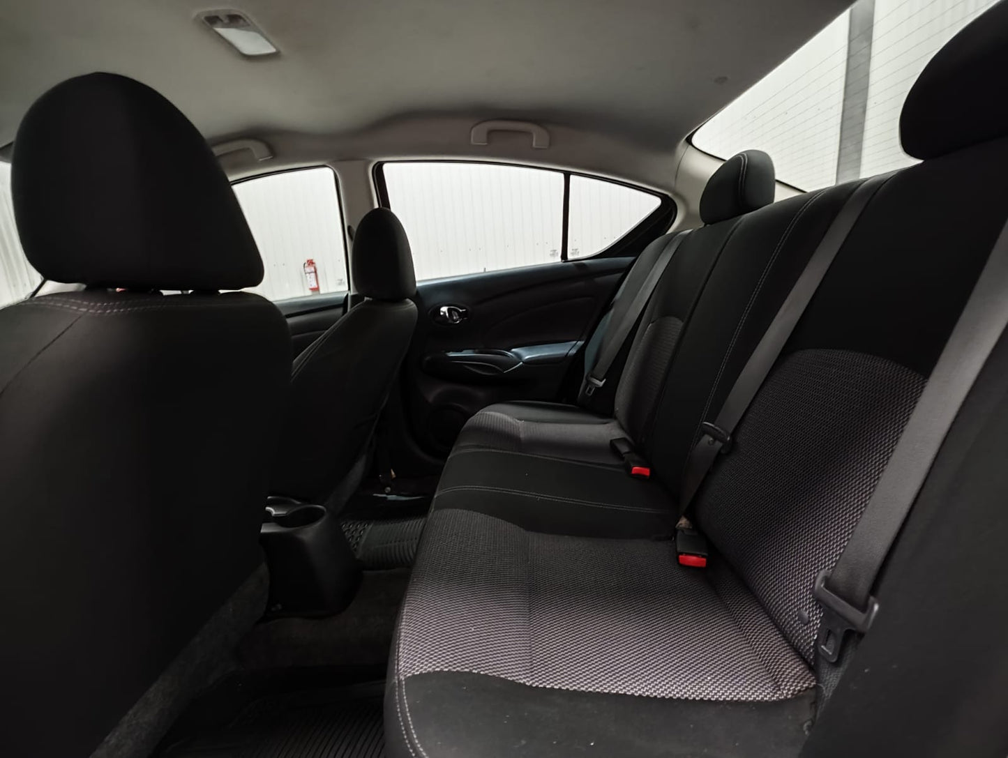 Nissan Versa Advance 2019