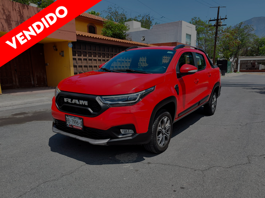 Ram 700 Laramie 2022