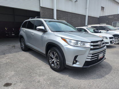 Toyota Highlander LE 2019