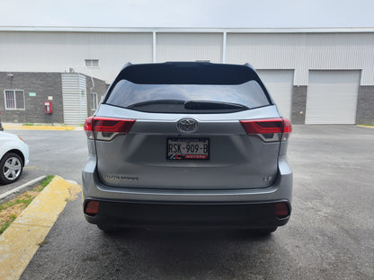 Toyota Highlander LE 2019