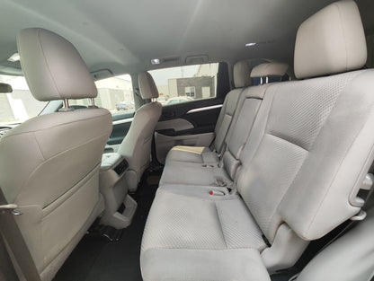 Toyota Highlander LE 2019